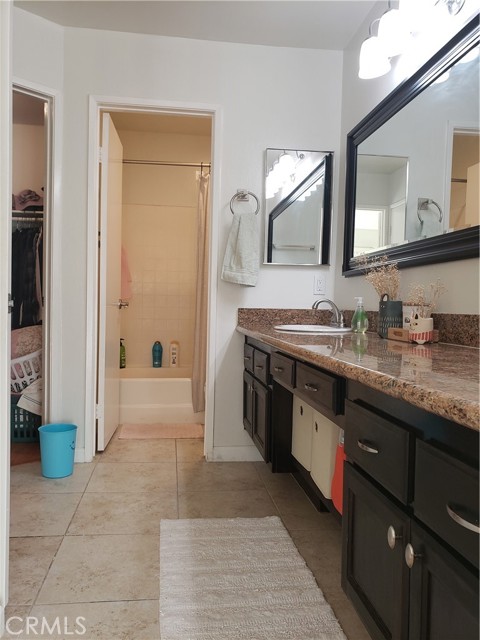 E18b9788 E835 4064 85e1 9799cbce474d