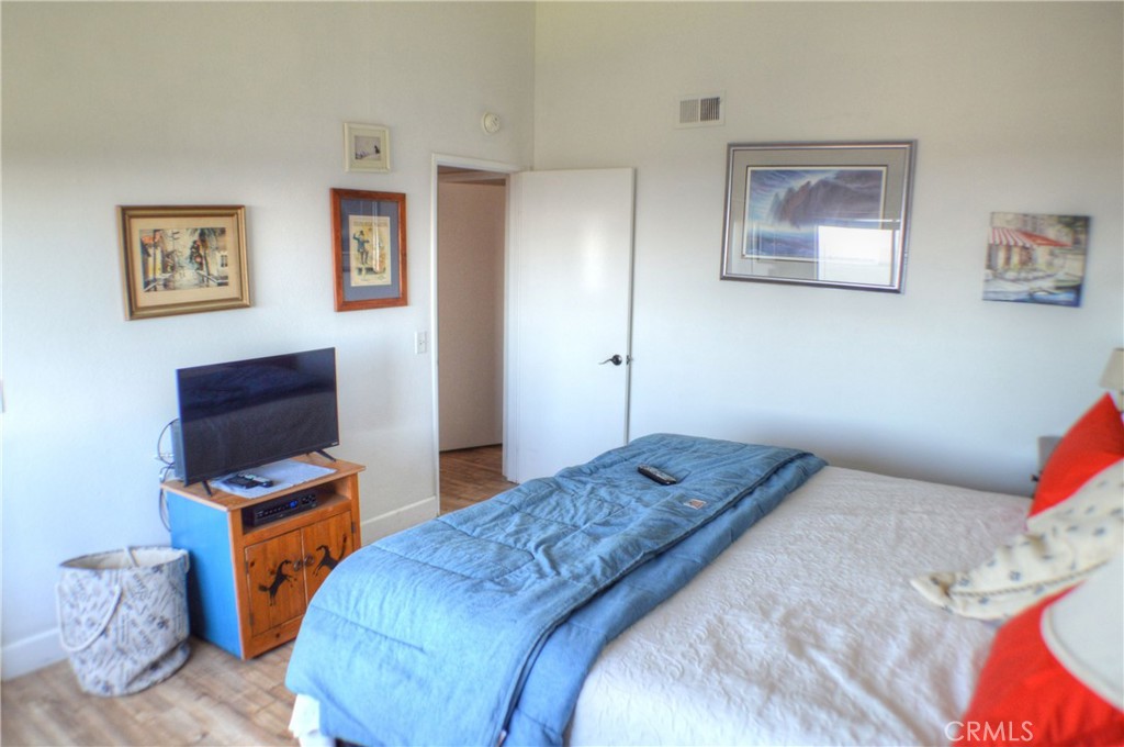 MLS #OC25276938 image #38