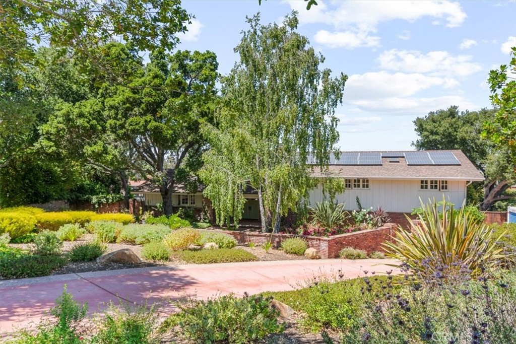 2355 Lake Marie Drive