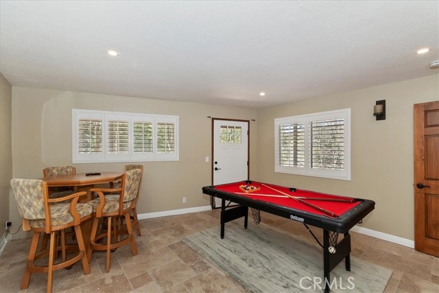 Detail Gallery Image 18 of 49 For 415 Golf Course, Lake Arrowhead,  CA 92352 - 4 Beds | 3/1 Baths