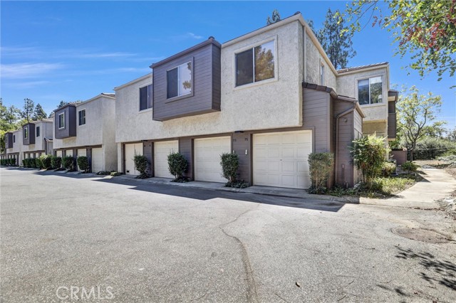 73 Via Colinas, Thousand Oaks CA: https://media.crmls.org/medias/e18c913b-4f8d-4014-b963-c45a4a3544bf.jpg