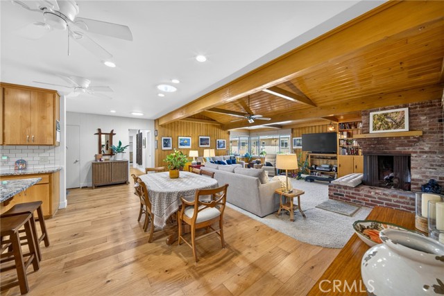 Detail Gallery Image 14 of 75 For 4872 N Arcade, Fresno,  CA 93704 - 4 Beds | 2 Baths