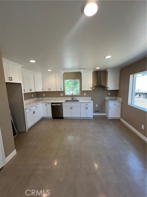 Detail Gallery Image 4 of 13 For 10502 Campbell Ave, Riverside,  CA 92505 - 3 Beds | 2 Baths