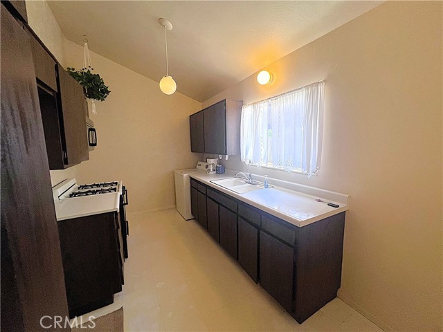 Image 14 of 45 For 4971 Gilman Street