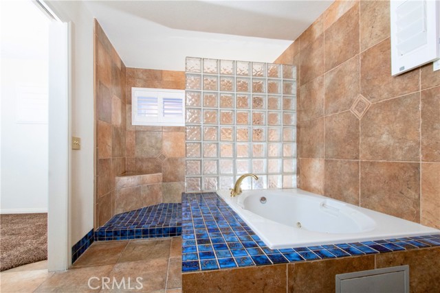 Image 22 of 32 For 64337 Doral Drive