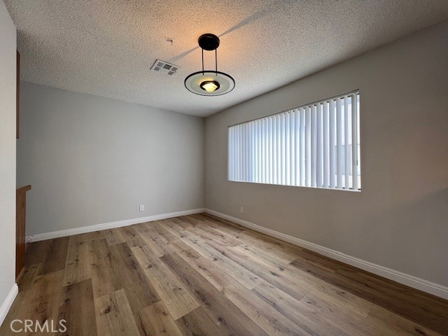 Detail Gallery Image 3 of 12 For 117 N 1st St #10,  Alhambra,  CA 91801 - 3 Beds | 2 Baths