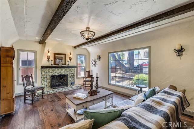 Detail Gallery Image 6 of 36 For 9 El Camino Real, Vallejo,  CA 94590 - 3 Beds | 3 Baths