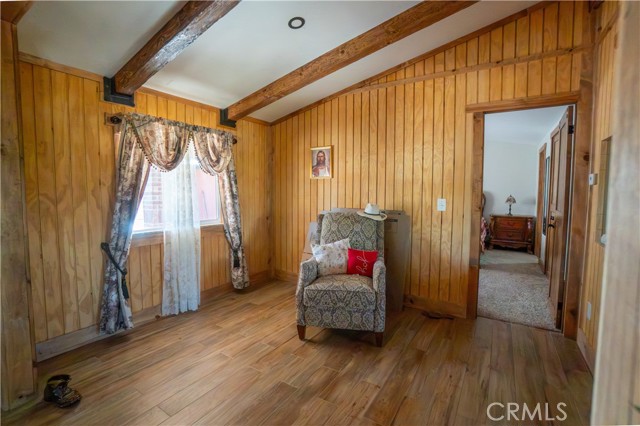 14221 Tumbleweed Road, Phelan CA: https://media.crmls.org/medias/e190be3c-d83e-415c-b278-aa2a1423d636.jpg