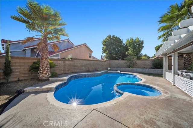 Detail Gallery Image 39 of 48 For 39546 Vicker Way, Palmdale,  CA 93551 - 4 Beds | 2/1 Baths