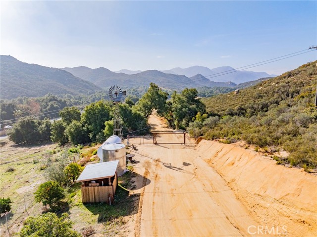 Detail Gallery Image 46 of 53 For 33283 Ortega Hwy, Lake Elsinore,  CA 92530 - 4 Beds | 4/2 Baths