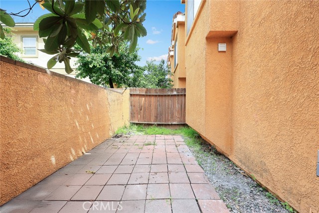 Detail Gallery Image 27 of 29 For 319 California St #F,  Arcadia,  CA 91006 - 3 Beds | 2/1 Baths