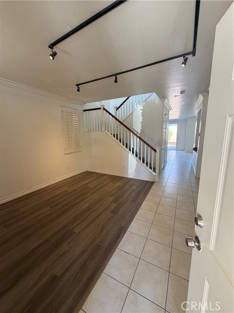15147 Paddock photo 13