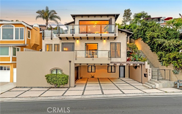 994 Temple Hills Drive Laguna Beach, California 994 Temple Hills Drive