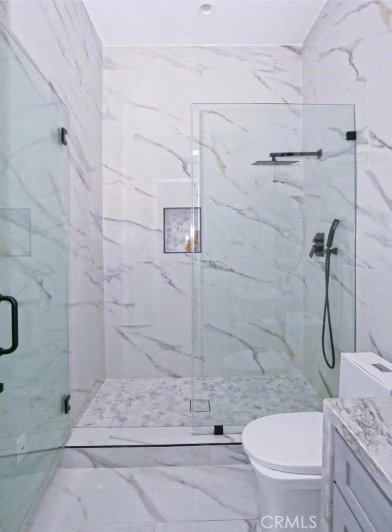 6888 Alta Vista Drive, Rancho Palos Verdes CA: https://media.crmls.org/medias/e192bc99-5e2d-47a4-a0f7-1799e9f301b3.jpg