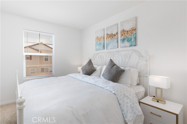 Detail Gallery Image 14 of 26 For 16188 Alamo Ct, Chino,  CA 91708 - 3 Beds | 2/1 Baths