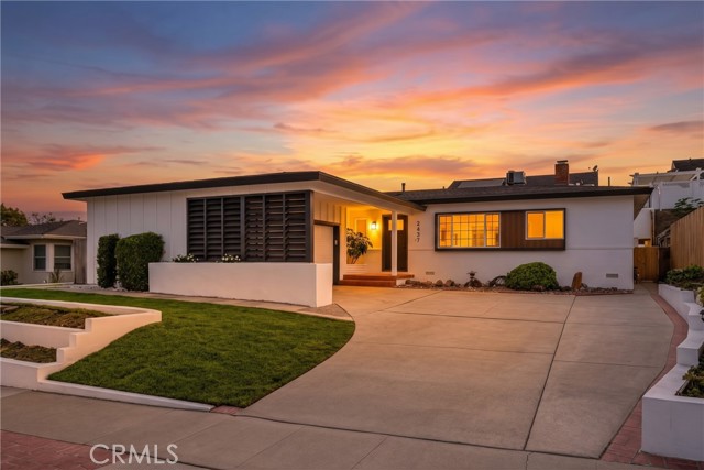 2437 Westmont dr