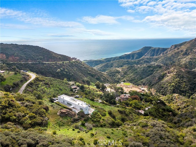 Detail Gallery Image 5 of 62 For 22581 Mansie Rd, Malibu,  CA 90265 - 4 Beds | 3/1 Baths
