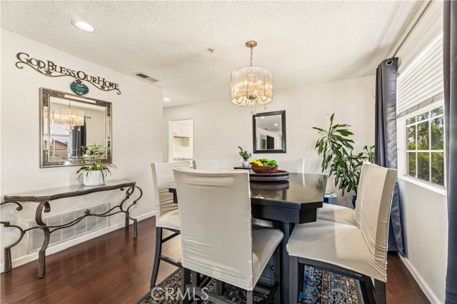 Detail Gallery Image 8 of 35 For 598 S 2nd #D,  Alhambra,  CA 91801 - 2 Beds | 2 Baths