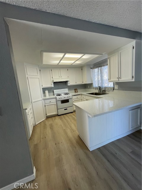 Detail Gallery Image 2 of 11 For 14199 Havasu Rd, Apple Valley,  CA 92307 - 3 Beds | 2 Baths