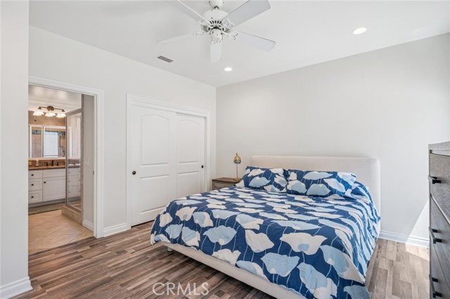6111 Seashore Drive, Newport Beach CA: https://media.crmls.org/medias/e1961697-3ba9-4a06-9d89-c62a805e0a4c.jpg