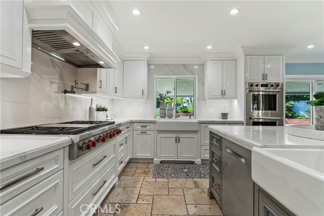9631 James Circle, Villa Park CA: https://media.crmls.org/medias/e19691bf-6387-4a0a-9eb2-c40f4dd323a7.jpg