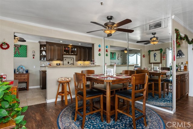 Detail Gallery Image 8 of 48 For 16255 Pacific Cir #204,  Huntington Beach,  CA 92649 - 3 Beds | 3 Baths