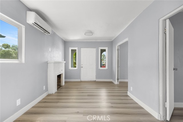 1163 W 3rd Street, Pomona CA: https://media.crmls.org/medias/e19778cc-d6d7-4a85-bc00-266cdca2b93c.jpg