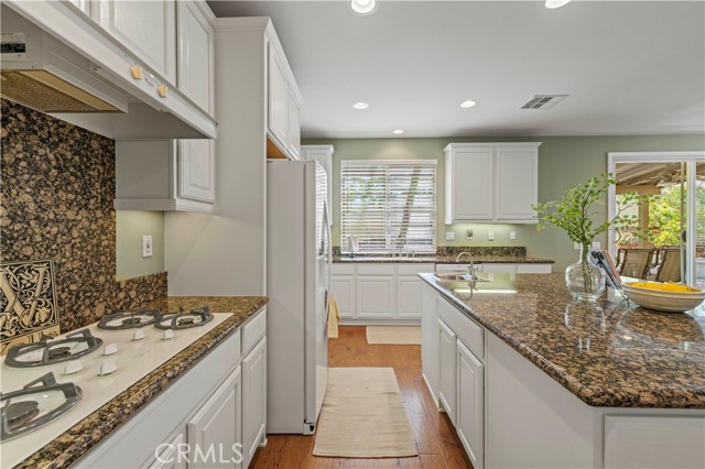 Detail Gallery Image 23 of 75 For 26520 Thackery Ln, Stevenson Ranch,  CA 91381 - 4 Beds | 4 Baths
