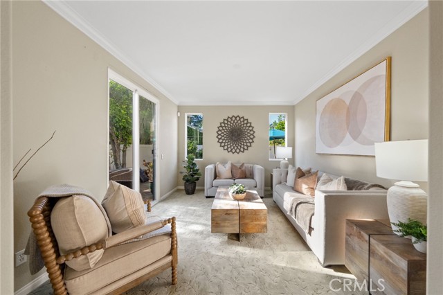 Detail Gallery Image 17 of 69 For 28889 Edenton Way, Temecula,  CA 92591 - 4 Beds | 2/1 Baths