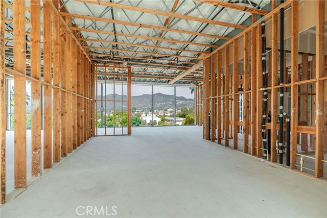 Image 17 of 27 For 606 Broadway