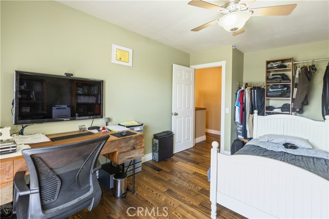 12203 Santa Gertrudes Ave, La Mirada CA: https://media.crmls.org/medias/e19800c6-bb1e-42ad-84d3-927d91316de6.jpg
