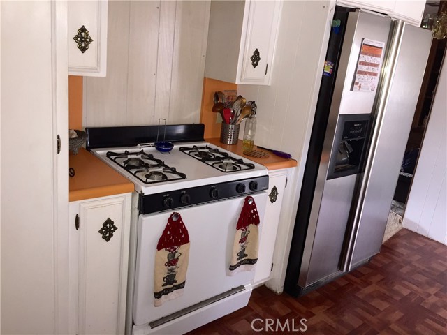 20688 Telford Ave, Perris CA: https://media.crmls.org/medias/e19801c0-d2d3-4d21-9f7f-147a0562694f.jpg