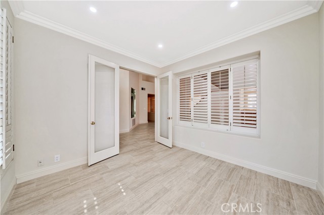 18836 Jeffrey Avenue, Cerritos CA: https://media.crmls.org/medias/e198ea0a-3b2c-4487-967c-978c06a10d6d.jpg