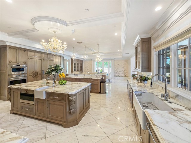 100 Palm Hill Lane, Bradbury CA: https://media.crmls.org/medias/e19aa65f-e6b3-43f1-ad82-1d0ebacd948d.jpg