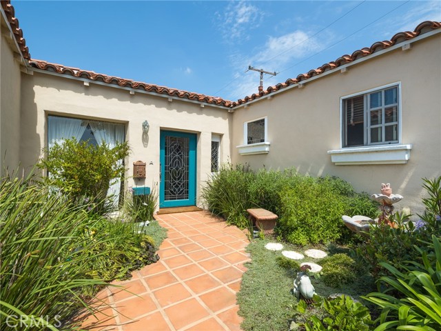 Detail Gallery Image 4 of 50 For 535 E Mariposa Ave, El Segundo,  CA 90245 - 3 Beds | 2/1 Baths