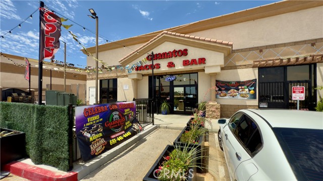 641 W Palmdale Boulevard, Palmdale CA: https://media.crmls.org/medias/e19c099b-e1fc-4036-abff-990aef7ef135.jpg