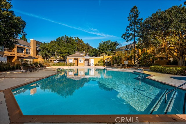 Detail Gallery Image 22 of 26 For 51 Lehigh Aisle, Irvine,  CA 92612 - 2 Beds | 2 Baths