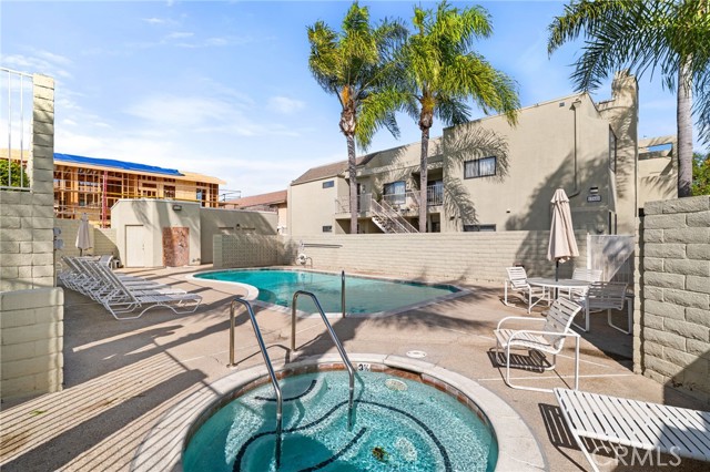 Detail Gallery Image 26 of 33 For 17722 Sergio, Huntington Beach,  CA 92647 - 2 Beds | 2 Baths