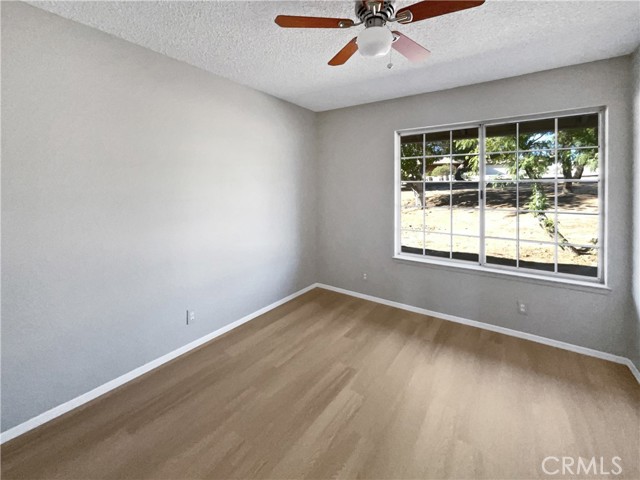 Detail Gallery Image 5 of 19 For 7601 Arcadia Ave, Hesperia,  CA 92345 - 3 Beds | 2 Baths