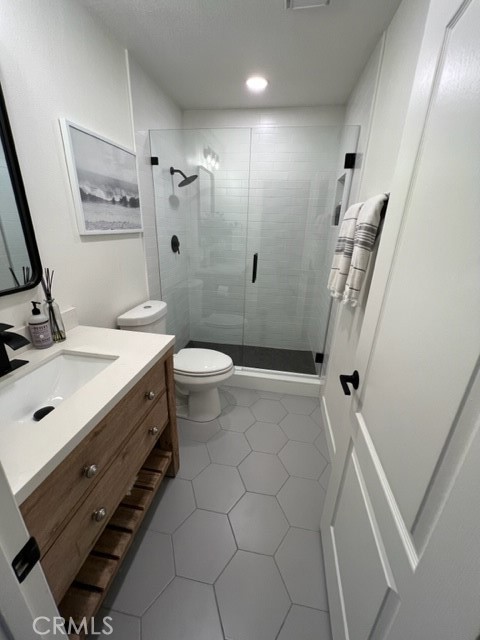 Detail Gallery Image 9 of 21 For 27041 S Ridge Dr, Mission Viejo,  CA 92692 - 4 Beds | 4 Baths