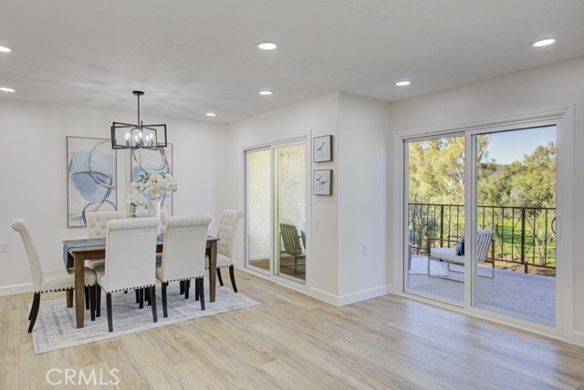 5499 Paseo Del Lago W, Laguna Woods CA: https://media.crmls.org/medias/e19e5cc8-ff04-421e-bdd7-d662b068db47.jpg