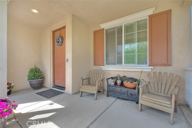 Detail Gallery Image 4 of 75 For 21516 Coral Rock Ln, Wildomar,  CA 92595 - 6 Beds | 3 Baths
