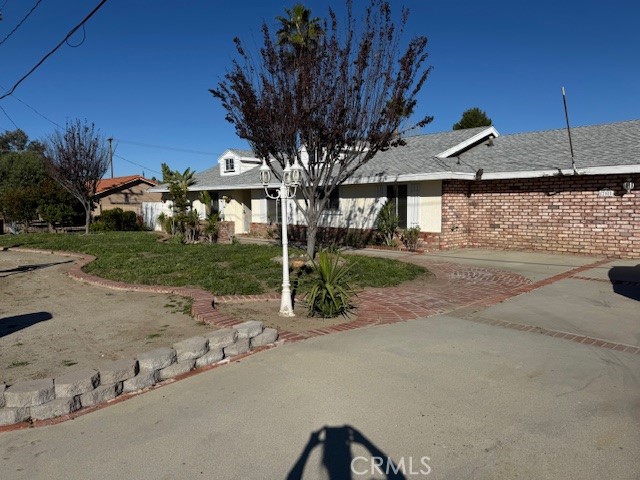 feature listing property photo