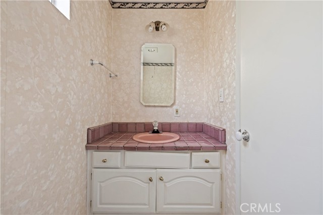 Detail Gallery Image 39 of 66 For 22211 Barbacoa, Saugus,  CA 91350 - 4 Beds | 3 Baths