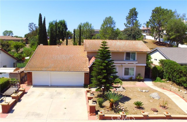 Detail Gallery Image 5 of 32 For 4241 Dorthea St, Yorba Linda,  CA 92886 - 3 Beds | 3 Baths