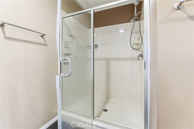 Detail Gallery Image 16 of 37 For 26647 Mainsail, Helendale,  CA 92342 - 4 Beds | 2/1 Baths