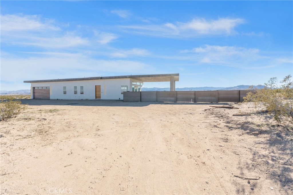 MLS #OC25274314 image #1