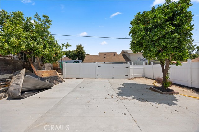 Detail Gallery Image 25 of 25 For 1714 S Berendo St, Los Angeles,  CA 90006 - 3 Beds | 2 Baths