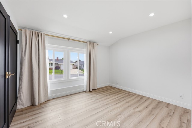 Detail Gallery Image 17 of 29 For 12811 Chaplet, North Tustin,  CA 92705 - 3 Beds | 2 Baths