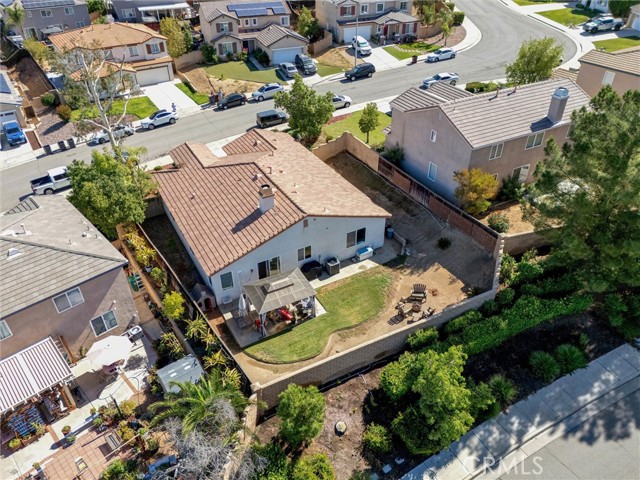 27727 Hollyoak Way, Menifee CA: https://media.crmls.org/medias/e1a0c58d-601a-457c-af27-f7b9dd19cb53.jpg
